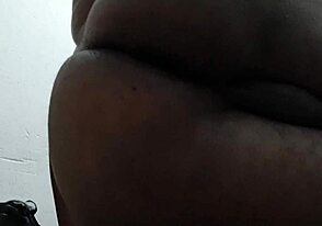 Yo, mau lihat ngebor anal ketat?