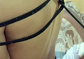 तू बंधवा ले, कुछ नहीं होगा, मुझ पर भरोसा कर।