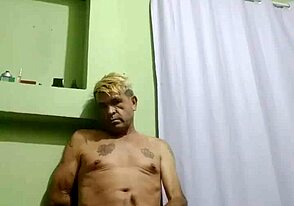 I’m just, uh, showin’ my penis, ya know, Serbian style!