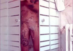 Hey, wanna play with this banana for some fun?