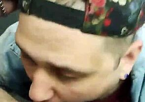 Минет от Oputosp на аварийной лестнице шопинга