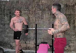 แย่เลย เทรนกับอัลลันเกร์ร่ากลายเป็นน้องชายร้อนแรง ป่าเถื่อนมาก! 🔥