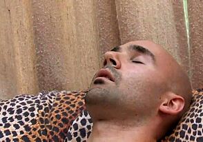 Piacere Gay Solo Colpisce Forte nella Parte 4 Esplosione!