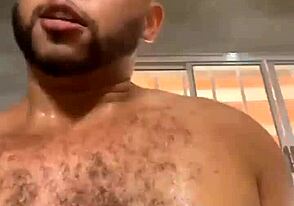 i love when the passive guy starts recording, i just dominate.